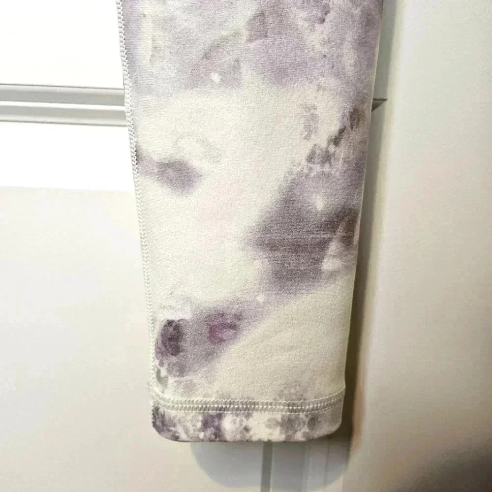 CALIA by Carrie Underwood Abstract Purple and White Leggings - Picture 7 of 8